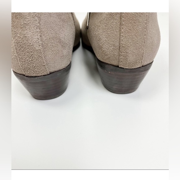 Blondo suede booties - Picture 2 of 4